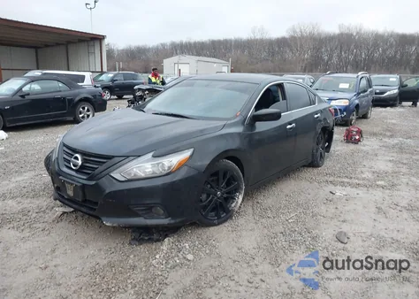2018 Nissan Altima 2.5 Sr from USA, damaged, VIN 1N4AL3AP8JC263576